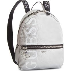 Plecak GUESS - HWML71 84330 SIL. Plecaki damskie marki Guess. Za 599.00 zł.