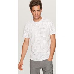 T-shirt w kropki - Biały. Białe t-shirty męskie Reserved, w kropki. Za 49.99 zł.