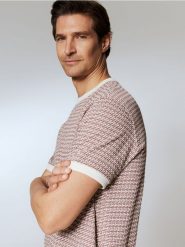 T-shirt regular fit - brudny róż. Czerwone t-shirty męskie Reserved, l, bez wzorów, z bawełny, bez kołnierzyka. Za 89.99 zł.