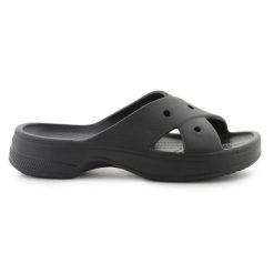 Klapki Crocs Classic Womens Cross Strap 210840-001 czarne. Czarne klapki damskie bez wzorów, sportowe, bez obcasa. Za 287.57 zł.