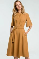 Sukienka elegancka rozkloszowana z paskiem brązowa. Brązowe sukienki damskie Sukienki.shop, do pracy, l, bez wzorów, z elastanu, biznesowe, bez kołnierzyka, bez ramiączek, midi, dopasowane. W wyprzedaży za 174.00 zł.