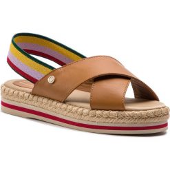 Espadryle TOMMY HILFIGER - Colorful Rope Flat Sandal WF0FW04060 Summer Cognac 929. Brązowe espadryle damskie Tommy Hilfiger, bez wzorów, z materiału, bez obcasa, bez zapięcia. W wyprzedaży za 349.00 zł.
