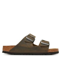 Klapki Birkenstock. Brązowe klapki damskie Birkenstock, bez wzorów, bez obcasa. Za 479.99 zł.