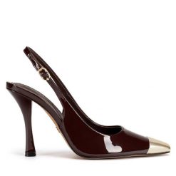 Sandały Nine West. Brązowe sandały damskie Nine West, bez wzorów, bez obcasa, na szpilce, bez zapięcia. Za 249.99 zł.