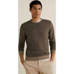 Mango Man - Sweter Eleven. Szare swetry przez głowę męskie Mango Man, z bawełny, z okrągłym kołnierzem. Za 199.90 zł.