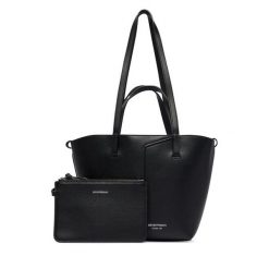 Torebka Emporio Armani. Czarne torebki do ręki damskie Emporio Armani, bez wzorów, klasyczne, bez dodatków. Za 2,069.00 zł.