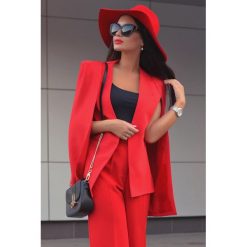 Żakiet BERNADETA RED. Czerwone żakiety damskie Żakiet BERNADETA RED, l, bez wzorów. W wyprzedaży za 99.00 zł.