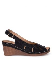 Lasocki Sandały ARC-N1890-02 Czarny. Czarne klapki damskie Lasocki, bez wzorów, ze skóry, bez obcasa, na koturnie, bez zapięcia. Za 139.99 zł.