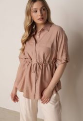 Beżowa Nietoperzowa Koszula Safari z Bawełną z Wiązaniem w Talii Tierona. Brązowe koszule damskie Born2be, l, bez wzorów, z bawełny, biznesowe, bez kołnierzyka, bez ramiączek. Za 89.99 zł.
