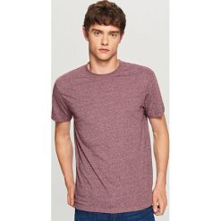 Melanżowy t-shirt - Bordowy. Czerwone t-shirty męskie Reserved. Za 29.99 zł.