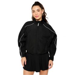 Damska wiatrówka Fabletics Tempo. Czarne kurtki damskie FABLETICS, bez wzorów, bez kaptura. Za 444.05 zł.