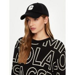 Czapka z daszkiem Guess. Czarne czapki i kapelusze damskie Guess, z aplikacjami. Za 109.99 zł.