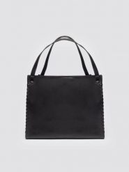 Torebka damska ze skóry ekologicznej czarna Mirosa 906. Czarne plecaki damskie Big Star, bez wzorów, ze skóry ekologicznej, eleganckie, bez dodatków. Za 229.99 zł.