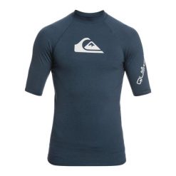 Koszulka do pływania męska Quiksilver All Time. Niebieskie koszulki sportowe męskie Quiksilver, l, bez wzorów, z elastanu, bez kołnierzyka, bez ramiączek, do pływania. Za 159.99 zł.