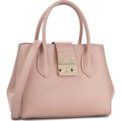 Torebka FURLA - Metropolis 921175 B BMN3 ARE Moonstone. Czerwone torebki do ręki damskie Furla, bez wzorów, ze skóry, klasyczne, duże, bez dodatków. W wyprzedaży za 739.00 zł.
