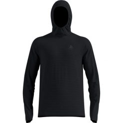 Bluza z kapturem Odlo Mid layer hoody ESSENTIAL THERMAL. Czarne bluzy męskie Odlo, na jesień, uniwersalny, bez wzorów, z elastanu, z kapturem. Za 339.99 zł.