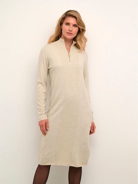 Cream Sukienka dzianinowa Crdela Knit 10611862 Beżowy Straight Fit. Brązowe sukienki damskie Cream, m, bez wzorów, z dzianiny, bez kołnierzyka, bez ramiączek. Za 169.99 zł.