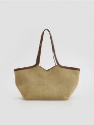 Torebka shopper z imitacji zamszu - wielobarwny. Torebki shopper damskie Reserved, bez wzorów, bez dodatków. Za 149.99 zł.