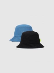 4F Kapelusz dwustronny bucket hat męski - czarny S/M. Czarne czapki i kapelusze męskie 4f, na lato, bez wzorów, z bawełny, sportowe. W wyprzedaży za 39.99 zł.