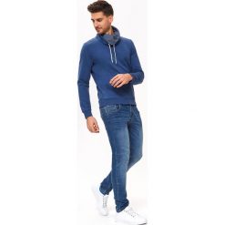 BLUZA Z GOLFEM. Bluzy męskie TOP SECRET. W wyprzedaży za 39.99 zł.