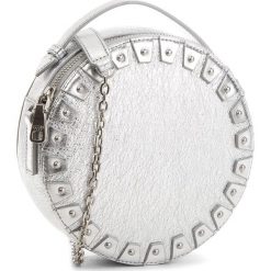 Torebka GUESS - HWYOYN L8388 SIL. Szare torebki do ręki damskie Guess, ze skóry. W wyprzedaży za 589.00 zł.