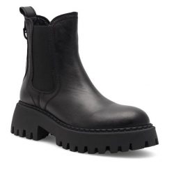 Botki Badura. Czarne botki damskie Badura, bez obcasa, na słupku, bez zapięcia. Za 399.99 zł.