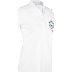 Shirt polo z bawełny pique z nadrukiem, krótki rękaw bonprix biały. Bluzki damskie marki bonprix. Za 54.99 zł.