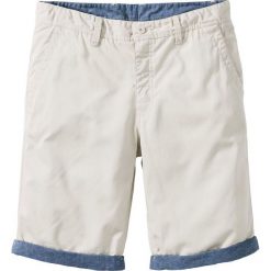 Bermudy chino z wywiniętymi nogawkami Regular Fit bonprix naturalny. Szorty męskie marki bonprix. Za 37.99 zł.