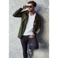 Zielona Kurtka Walking Away. Zielone kurtki męskie Born2be, moro, z materiału. Za 149.99 zł.