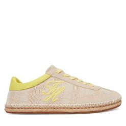 Espadryle Tommy Hilfiger. Brązowe espadryle damskie Tommy Hilfiger, bez wzorów, bez obcasa, bez zapięcia. Za 449.99 zł.