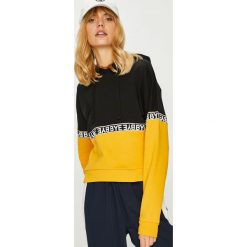 Tally Weijl - Bluza. Bluzy damskie marki TALLY WEIJL. W wyprzedaży za 99.90 zł.