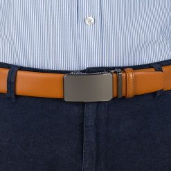 Pasek męski skórzany 3,5 cm klamra automatyczna Beltimore camelowy 02-595 : Kolory - brązowy, beżowy, Rozmiar pasków - r.110-125 cm. Brązowe paski damskie bez wzorów, ze skóry, wizytowe. Za 64.99 zł.