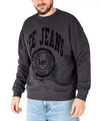 LEE CREW SEASONAL MĘSKA BLUZA KLASYCZNA LOGO NADRUK WASHED BLACK L84KRYON 112322639. Czarne bluzy męskie Lee, l, bez wzorów, bez kaptura. Za 169.99 zł.