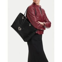 Torebka Eva Minge. Czarne torebki do ręki damskie Eva Minge, bez wzorów, bez dodatków. Za 299.99 zł.