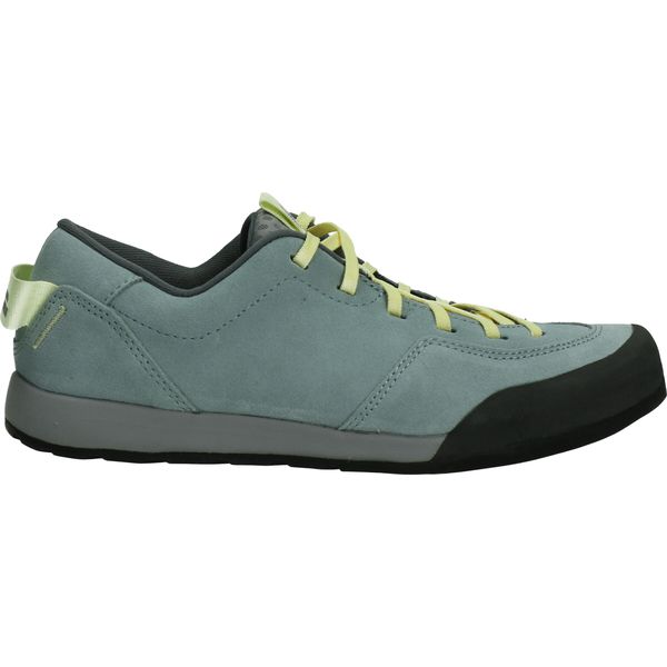 Damskie buty turystyczne Black Diamond Prime. Czerwone obuwie sportowe damskie Black Diamond, bez wzorów, z zamszu, trekkingowe. Za 549.00 zł.