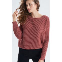 Sweter typu multiway - Pomarańczowy. Swetry damskie Cropp. W wyprzedaży za 49.99 zł.