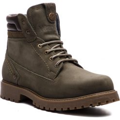 Trapery WRANGLER - Creek WM182000 Military 20. Zielone śniegowce i trapery męskie Wrangler, z nubiku. W wyprzedaży za 299.00 zł.