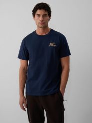 4F T-shirt regular z nadrukiem męski - granatowy XL. Niebieskie t-shirty męskie 4f, m, bez wzorów, z bawełny, klasyczne, bez kołnierzyka. Za 69.99 zł.