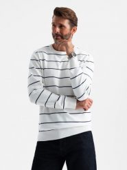 Męski casualowy sweter w poziome paski – kremowy V2 OM-SWSW-0143 - XXL. Białe swetry przez głowę męskie Ombre Clothing, l, z aplikacjami, z bawełny, bez kołnierzyka. W wyprzedaży za 79.99 zł.