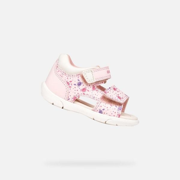 Sandały GEOX B SANDAL ZAPITO Rose. Białe sandały damskie Geox, bez wzorów, z syntetyku, bez obcasa, bez zapięcia. Za 155.99 zł.