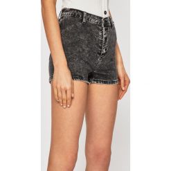 Tally Weijl - Szorty jeansowe. Szorty damskie marki TALLY WEIJL. Za 59.90 zł.