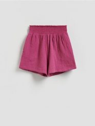 Muślinowe szorty - brudny róż. Czerwone szorty damskie Reserved, l, bez wzorów, z bawełny. Za 79.99 zł.