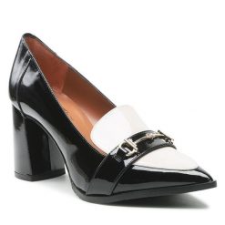 Półbuty Brenda Zaro. Czarne półbuty damskie Brenda Zaro, bez wzorów, bez obcasa, na obcasie, bez zapięcia. Za 539.99 zł.