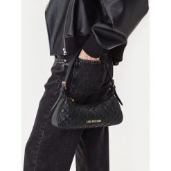 Torebka LOVE MOSCHINO. Czarne torebki do ręki damskie Love Moschino, bez wzorów, klasyczne, bez dodatków. Za 919.99 zł.