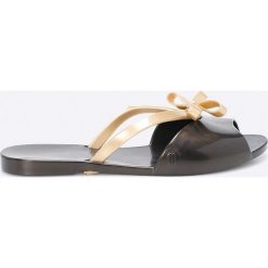 Melissa - Japonki Ela. Szare klapki damskie Melissa. W wyprzedaży za 129.90 zł.