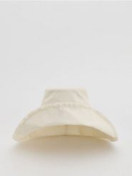 Kapelusz z wiskozą i lnem - złamana biel. Czapki i kapelusze damskie Reserved, bez wzorów, z wiskozy. Za 79.99 zł.