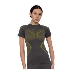 Koszulka damska termoaktywna z krótkim rękawem Brubeck DRY. Szare koszulki sportowe damskie Brubeck, bez wzorów, z poliamidu, bez kołnierzyka, bez ramiączek, do biegania. Za 129.99 zł.