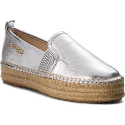 Espadryle GUESS - Rela FLRLE2 FAM14 SILVE. Espadryle damskie marki bonprix. W wyprzedaży za 259.00 zł.
