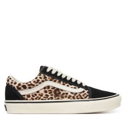 Tenisówki Vans. Czarne trampki i tenisówki damskie Vans, bez wzorów, bez zapięcia. Za 399.99 zł.