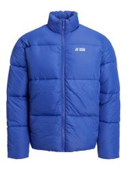 Jack & Jones Junior Kurtka zimowa 12238960 Niebieski Regular Fit. Niebieskie buty zimowe chłopięce Jack & Jones Junior, bez wzorów, z syntetyku, bez zapięcia. Za 149.99 zł.
